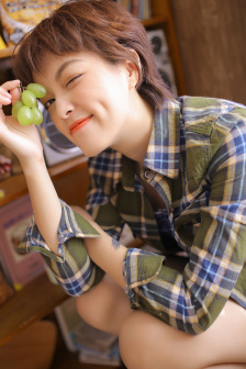 沙发上小泬12P