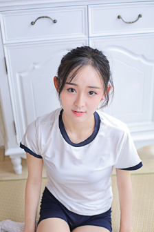 蝴蝶飞飞